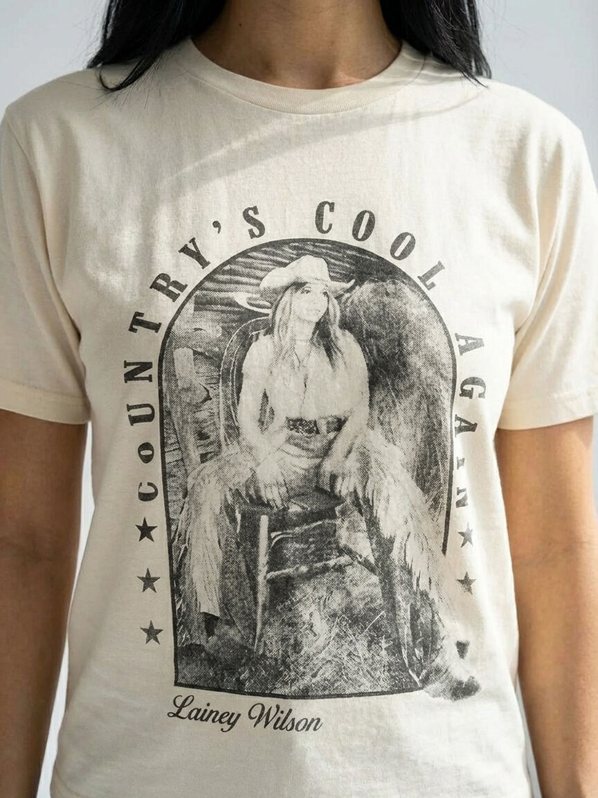 unisex lainey wilson graphic tee